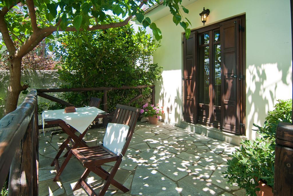 Iliovolo Guesthouse Mileai Luaran gambar